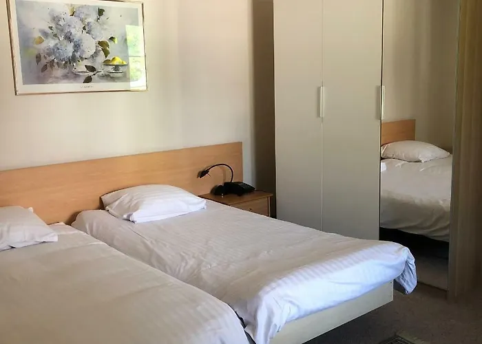 De L'ecu Vaudois Hotel 3*