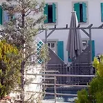 De L'ecu Vaudois ホテル