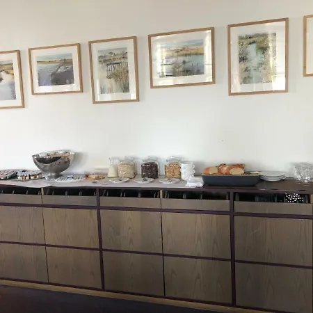 De L'ecu Vaudois Hotel